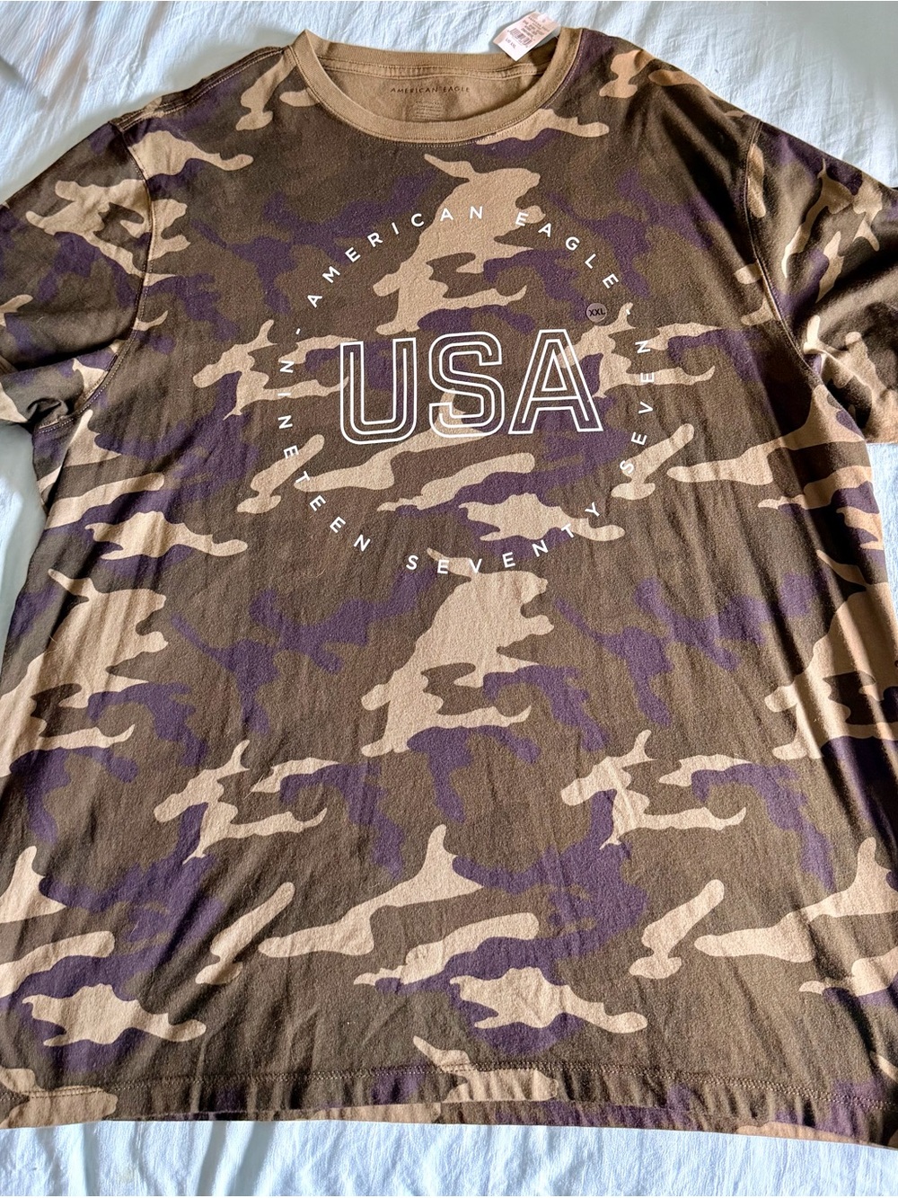 American Eagle Outfitters Camo Graphic USA Tshirt Short Sleeve Standard Fit